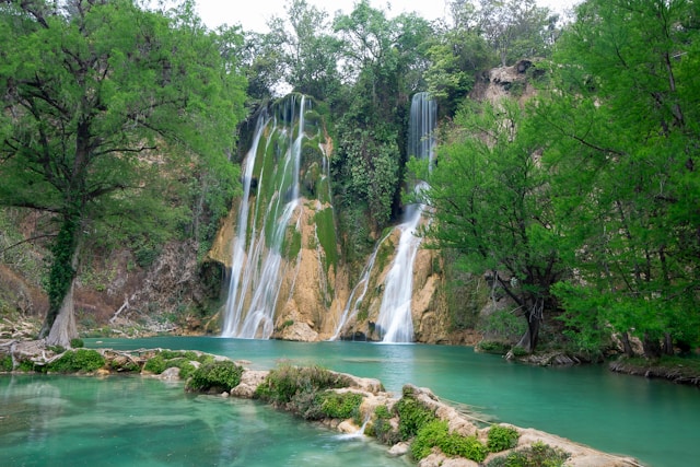 ¿Cuáles son las cascadas más populares de El Naranjo?